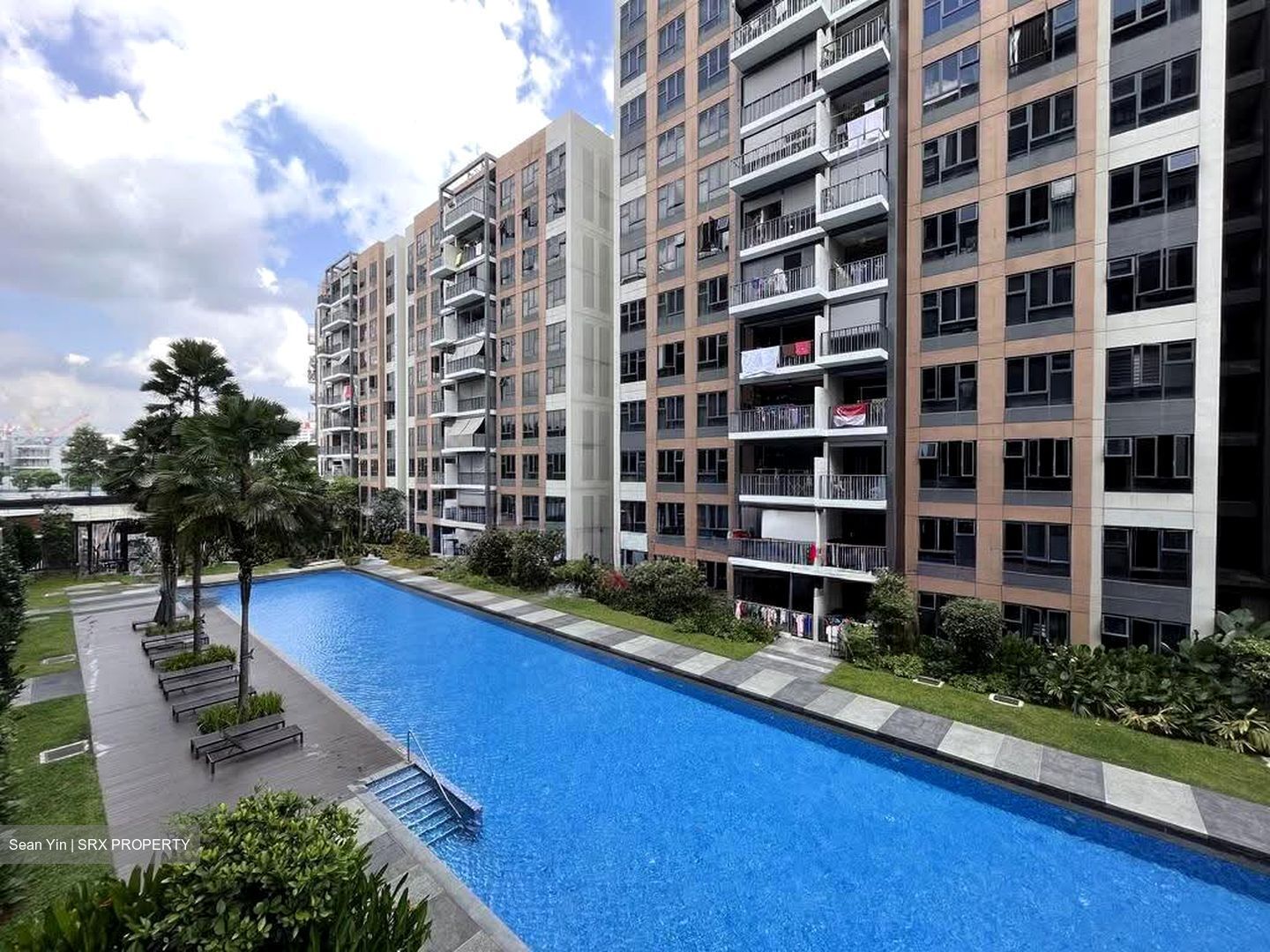 The Brownstone (D27), Condominium #638839371